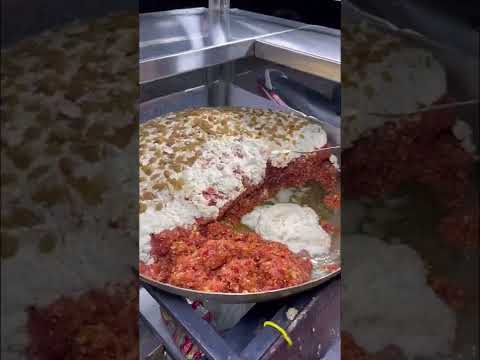 Tadke wala Gajar Ka Halwa 😋😋 Ye kis kis Ka favourite he 🤗 #shorts #gajarkahalwa #swadofficial